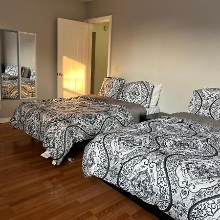 Lovely Three Bedroom Apartment Near Jersey City And Newyork Linden Exterior photo
