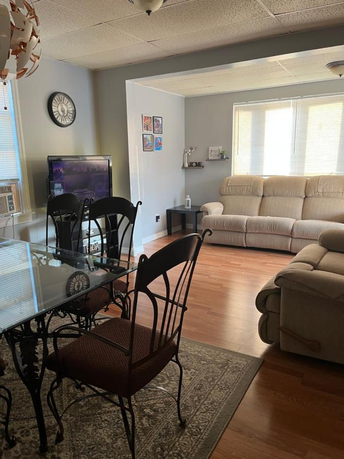 Lovely Three Bedroom Apartment Near Jersey City And Newyork Linden Exterior photo