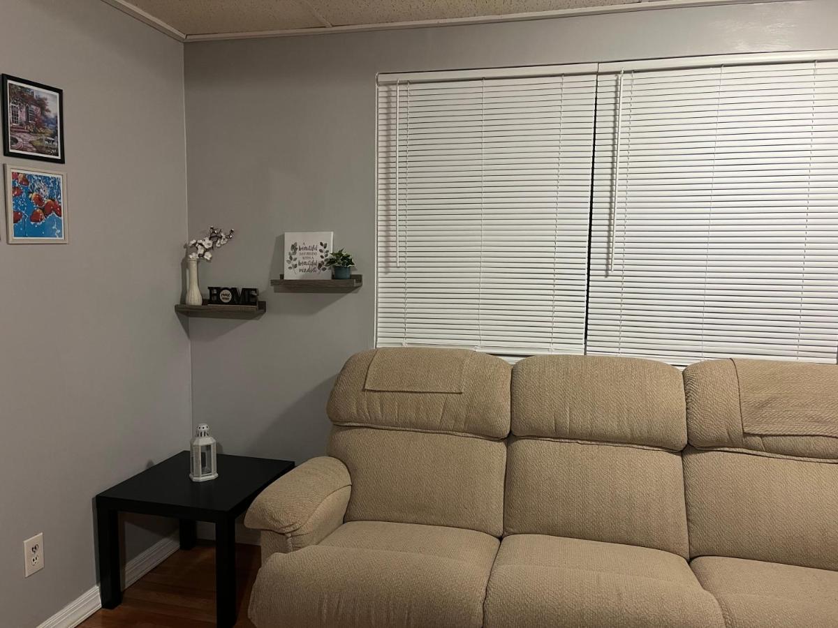 Lovely Three Bedroom Apartment Near Jersey City And Newyork Linden Exterior photo