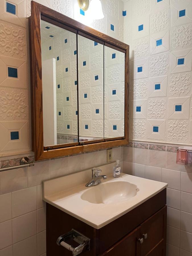 Lovely Three Bedroom Apartment Near Jersey City And Newyork Linden Exterior photo