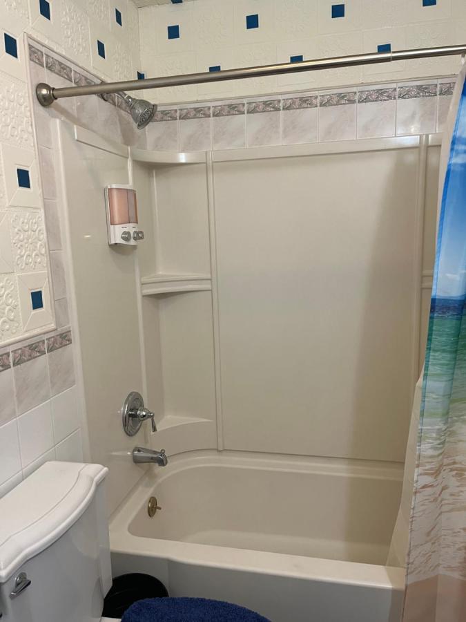 Lovely Three Bedroom Apartment Near Jersey City And Newyork Linden Exterior photo
